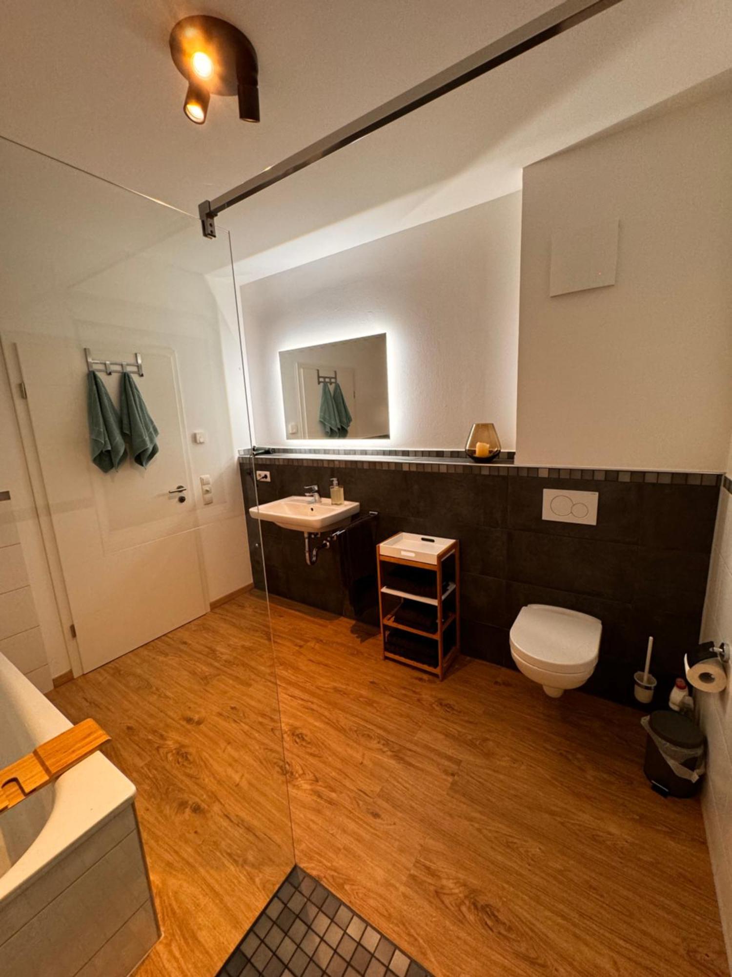 Traumhafter Ausblick, Modern Mit Komfort Und Stil Hardert ภายนอก รูปภาพ